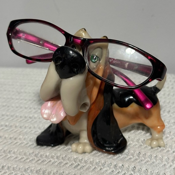 Ceramic Basset Hound Dog Figurine/glasses holder - Picture 2 of 7